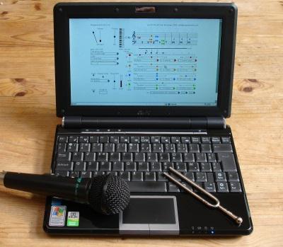 Now let's get to the most basic question - how to set up a microphone on a laptop